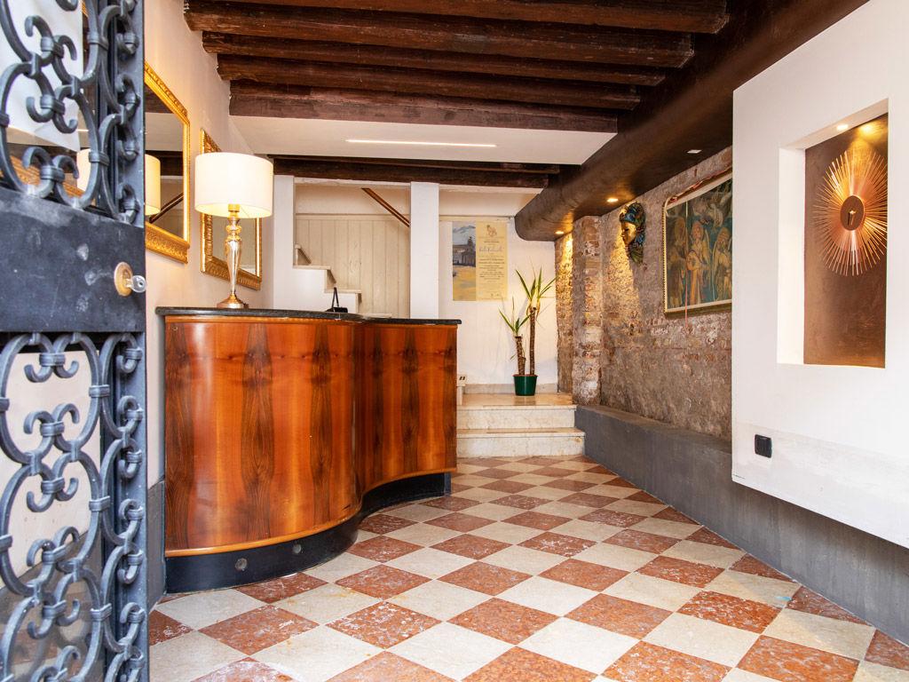 Reception Charming Palace Santa Fosca Hotel Venezia Italia